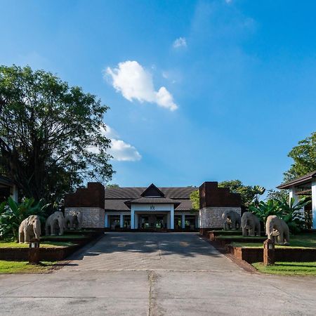 Tawa Ravadee Resort Prachinburi, A Member Of Worldhotels Distinctive Si Maha Phot Eksteriør billede