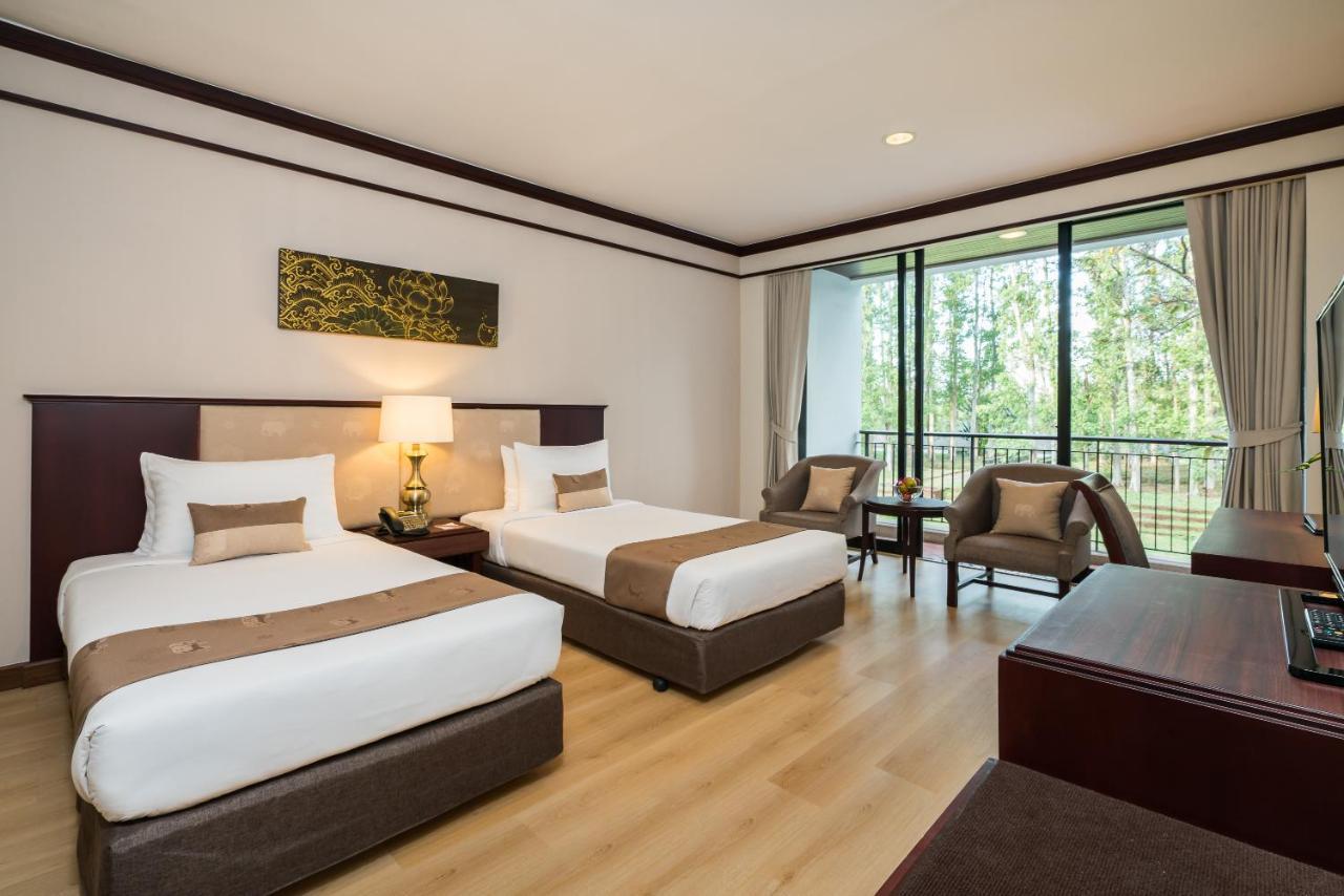 Tawa Ravadee Resort Prachinburi, A Member Of Worldhotels Distinctive Si Maha Phot Eksteriør billede